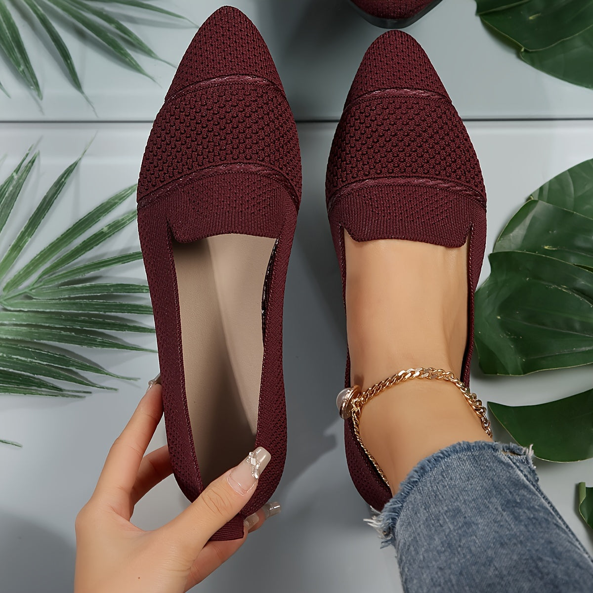 Women's Lightweight Mary-Jane Flats: Comfortable Pointed Toe, Breathable Fabric, All-Season Slip-On Elegance